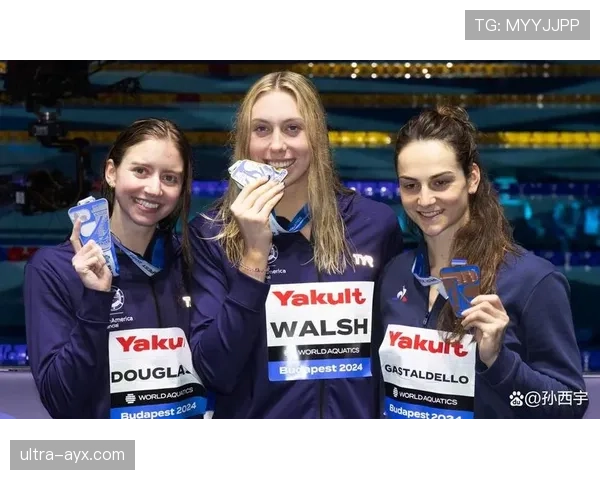 首位沃尔什打破世界纪录创造历史新篇章